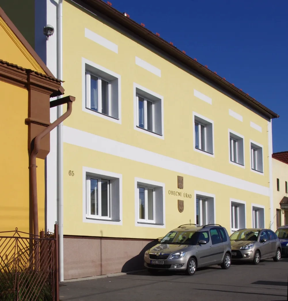 Fasáda obecního úřadu, Chlebičov